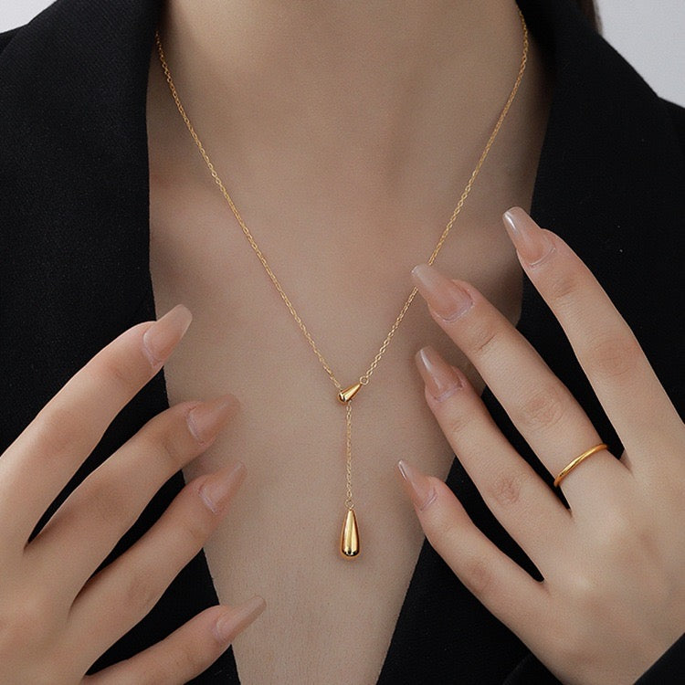 Aurelia Necklace