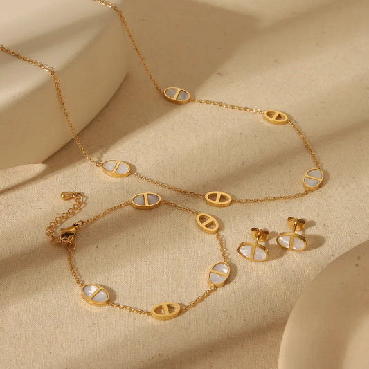 Golden Harmony Necklace